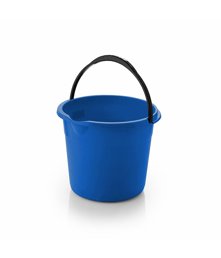 Professional blue round plastic water bucket with heavy duty metal handle